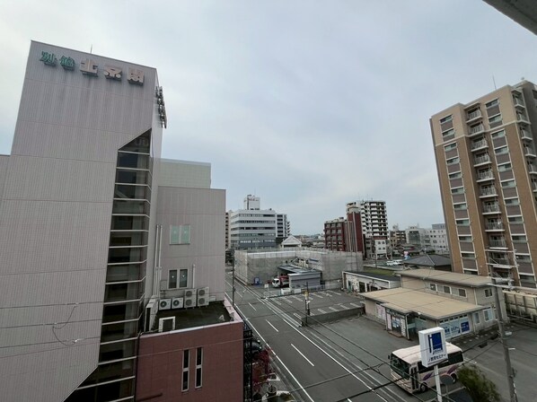 ハッピーコート駅南大路の物件内観写真